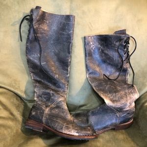 Boots BRAND NEW